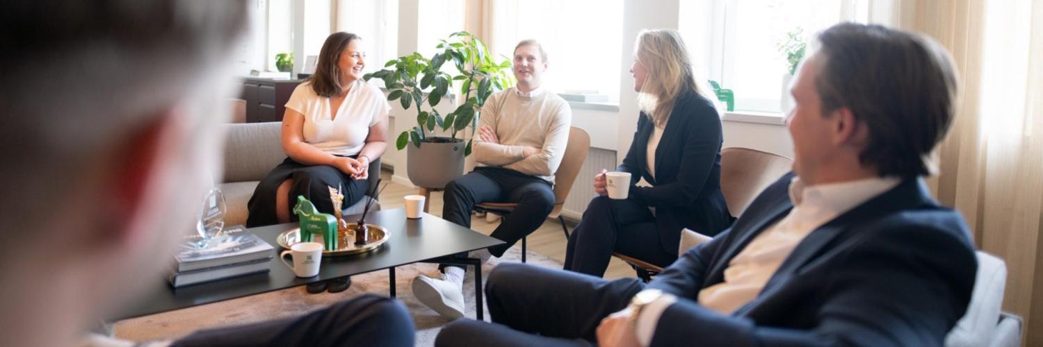 Colleague's drinking coffee 